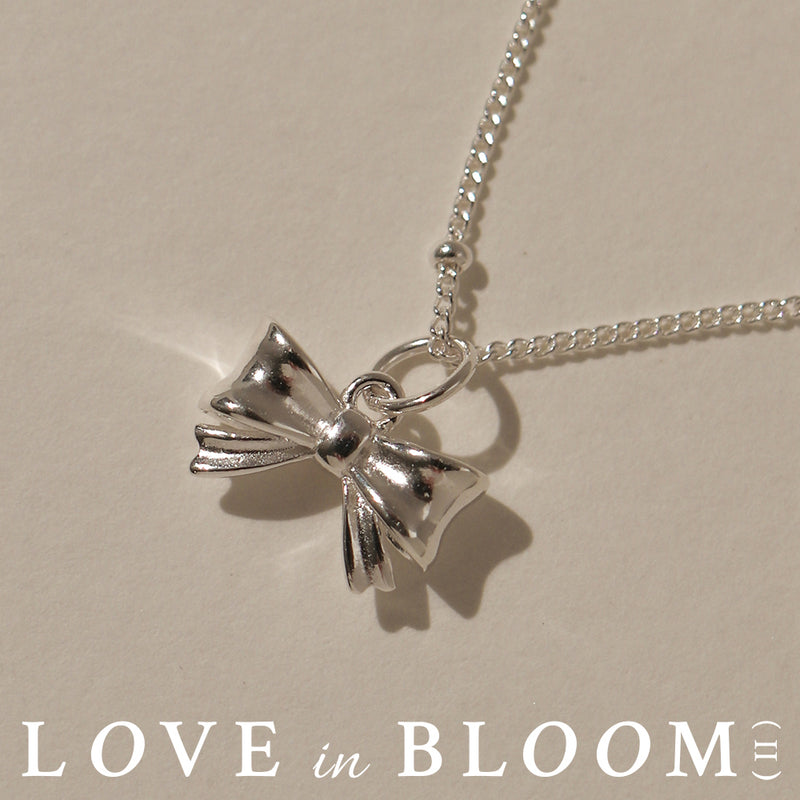 925 Silver Dainty Bow Pendant Necklace