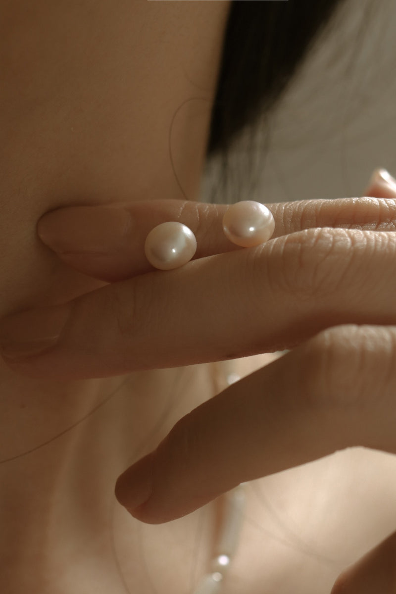 925 Silver Luna Pearl Earrings