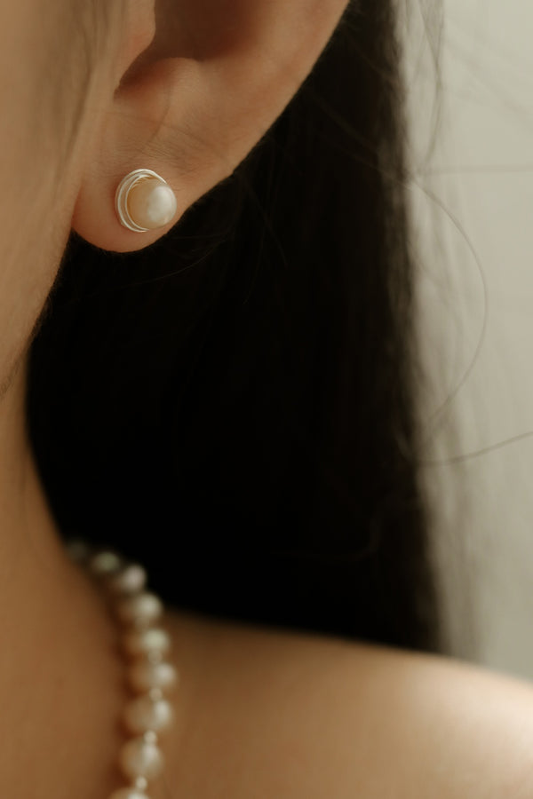 925 Silver Luster Pearly Stud Earrings
