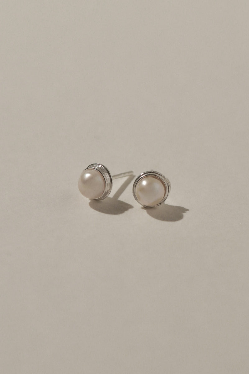 925 Silver Luster Pearly Stud Earrings