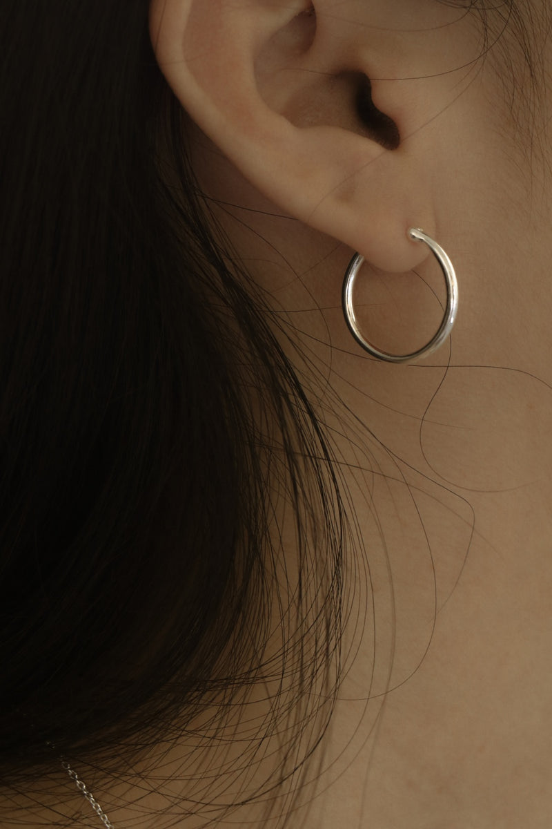 925 Silver Pearly Bloom Hoop Earrings