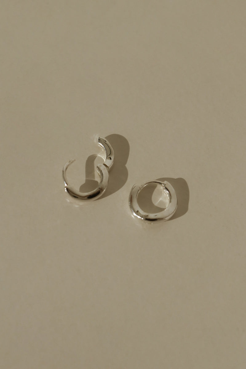 925 Silver Elara Hoop Earrings