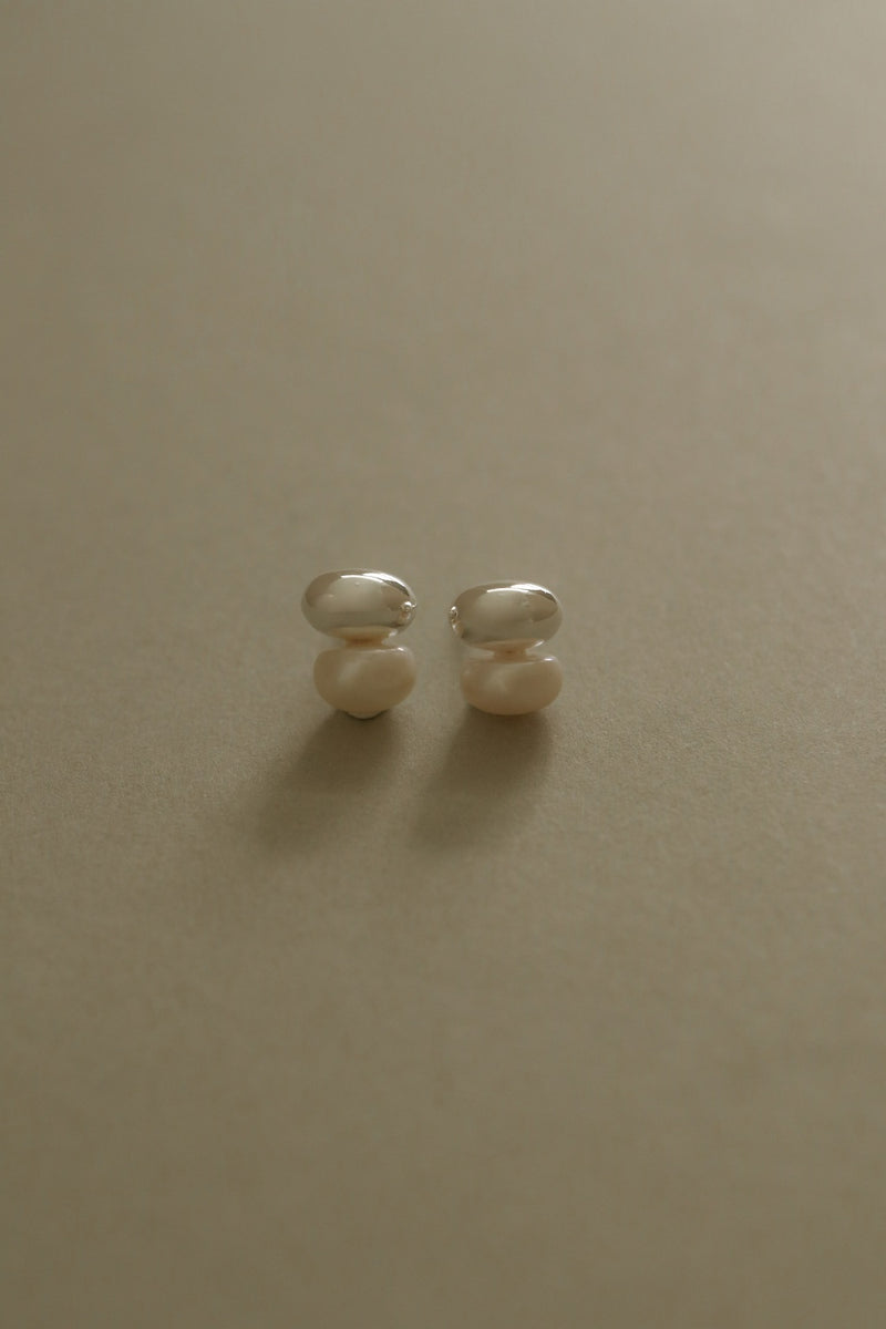 925 Silver Ovalé Pearl Earrings