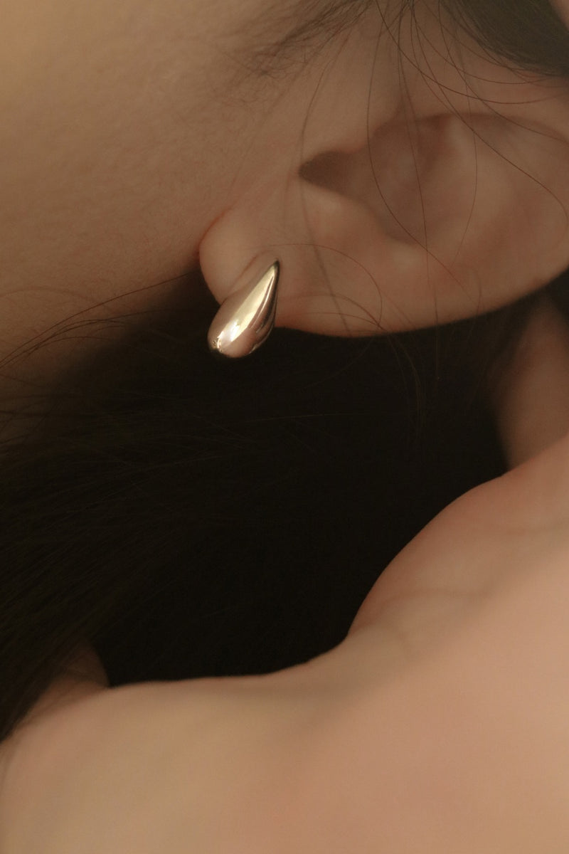 925 Silver Ellara Stud Earrings