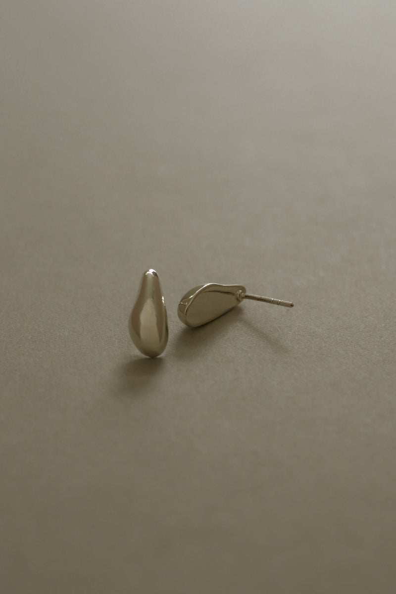 925 Silver Ellara Stud Earrings
