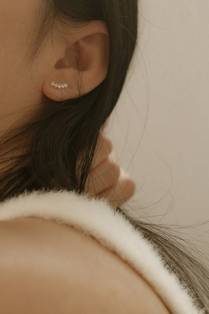 925 Silver Curvia Stud Earrings