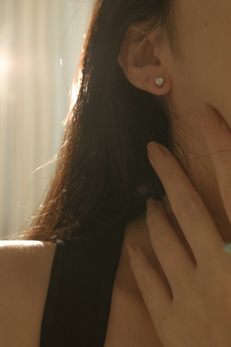 925 Silver Aria Heart Moissanite Earrings