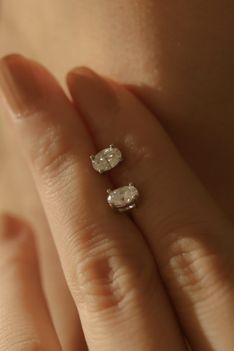 925 Silver Ovella Moissanite Earrings