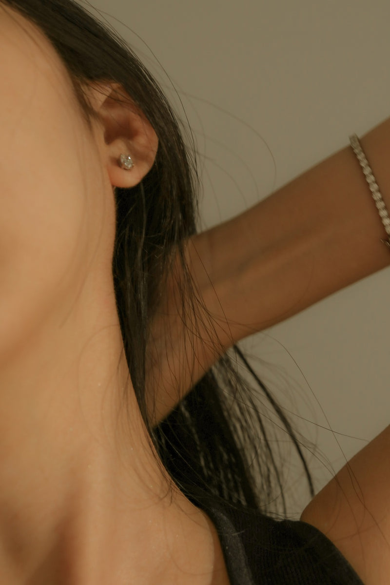 925 Silver Ovella Moissanite Earrings