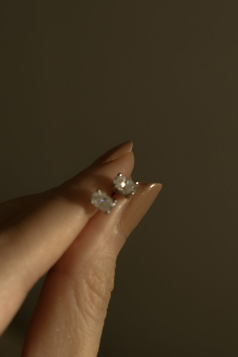 925 Silver Ovella Moissanite Earrings