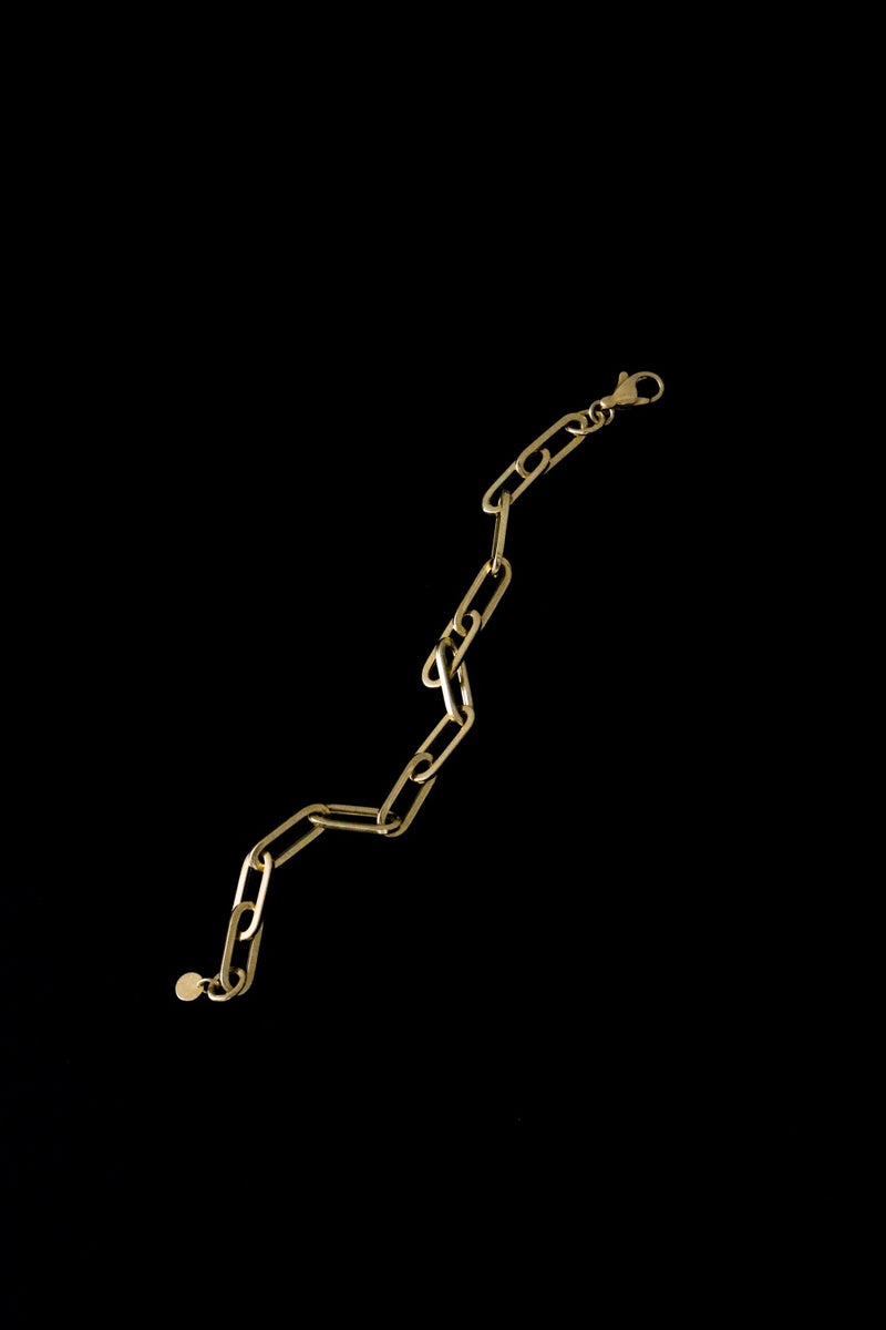 916 Infinity Gold Paper Clip Link Chain Bracelet (22K)