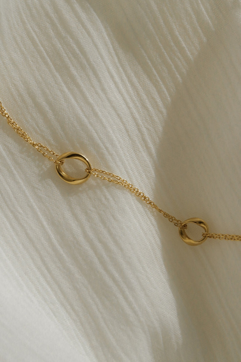 916 Infinity Gold Irregular Round Links Chain Necklace (22K)
