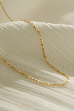 916 Infinity Gold Petite Cable Chain Necklace (22K)