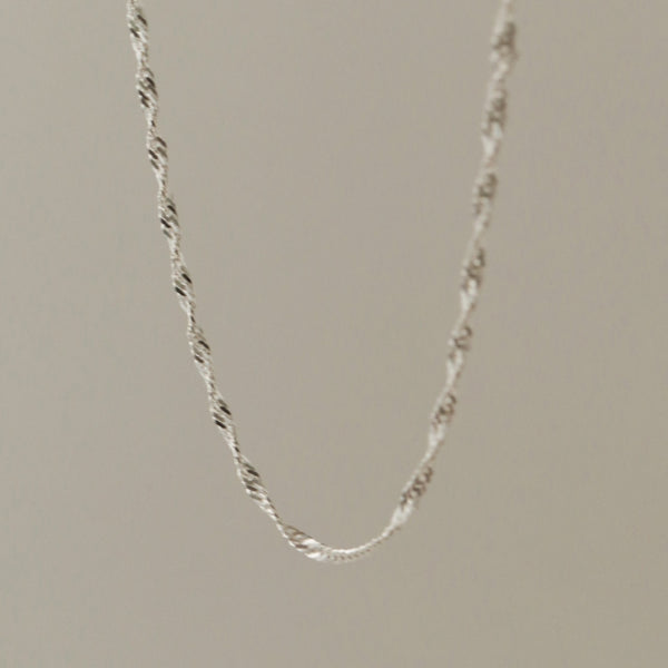 925 Silver Minimalist Singapore Chain Necklace