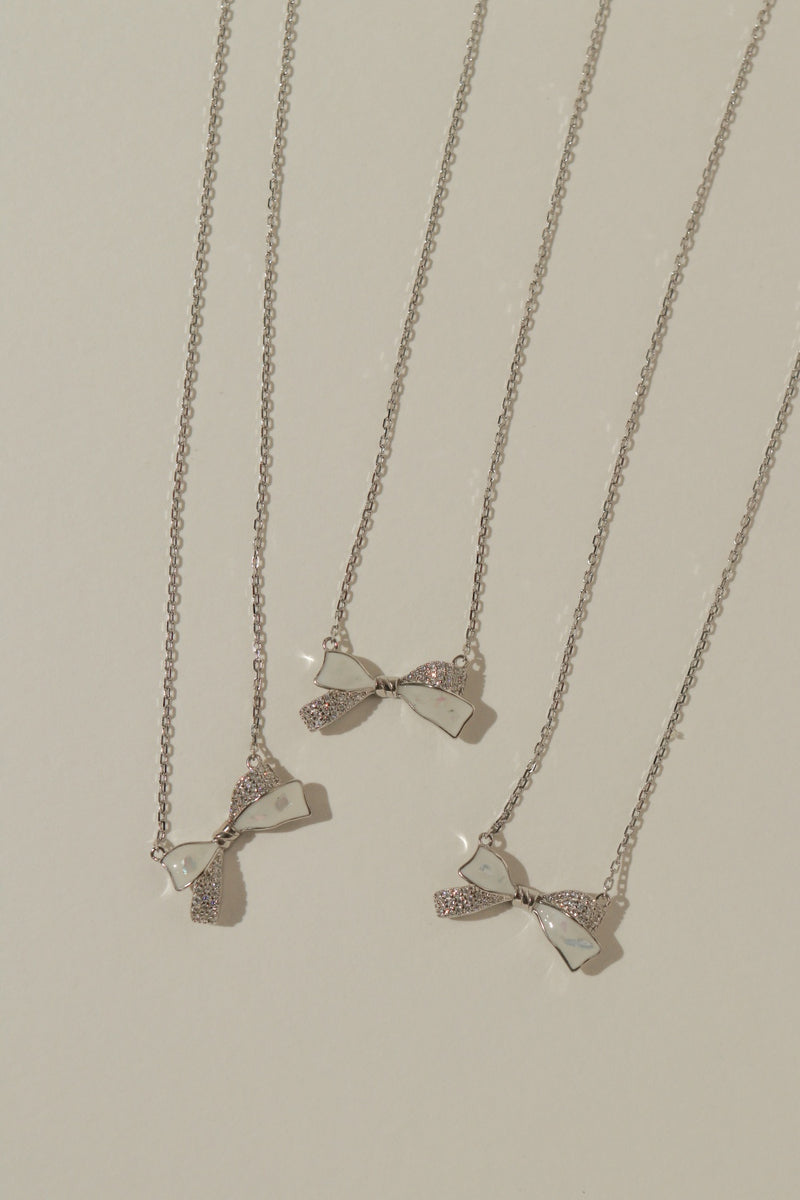 925 Silver Sparkling Bow Pendant Necklace