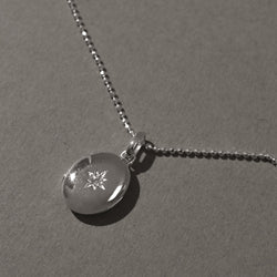 925 Silver Star Diamond Ovalo Locket Necklace