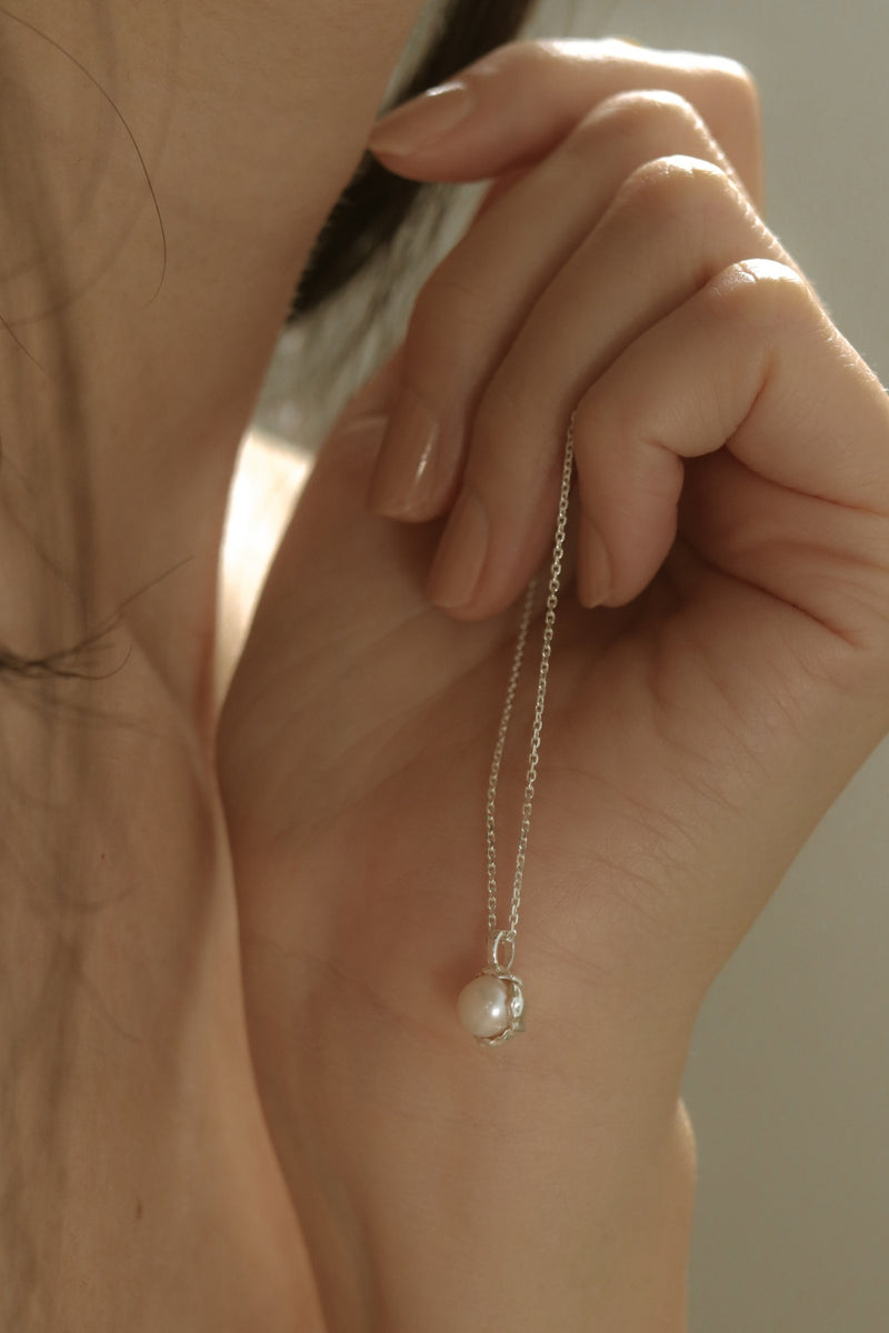 925 Silver Aurea Pearl Necklace