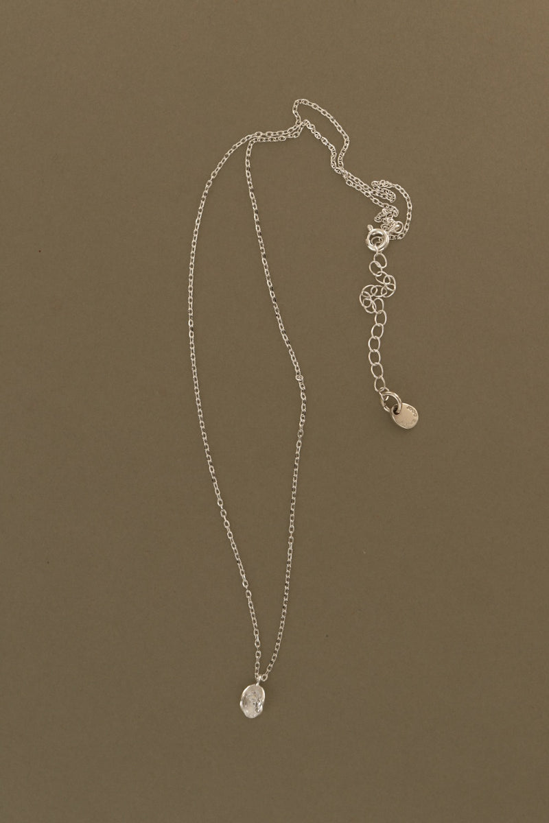 925 Silver Oval Gleam Necklace