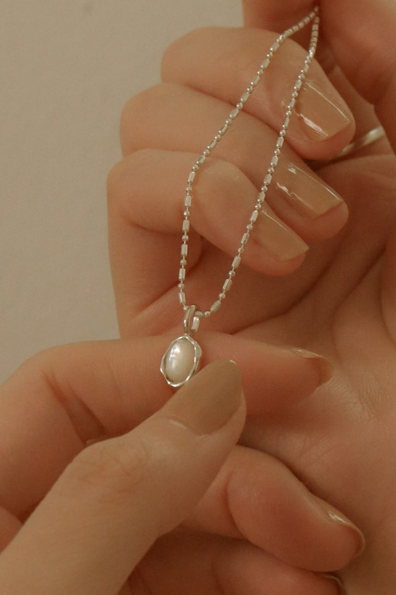 925 Silver Mother of Pearl Aura Necklace