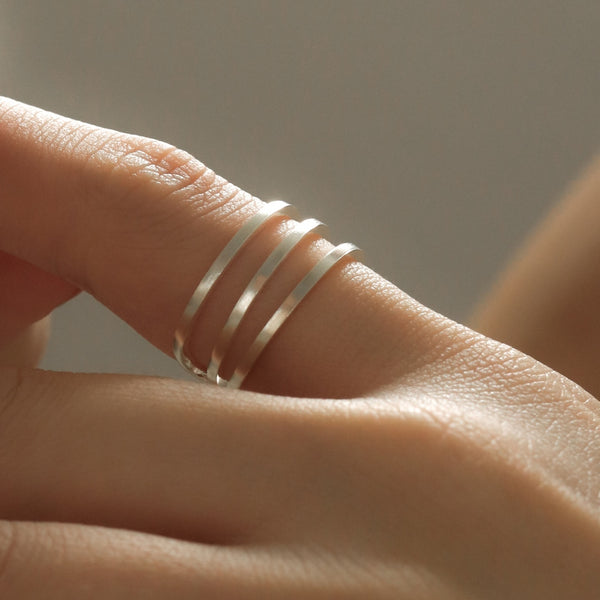 925 Silver Minimalist Layered Ring <br><font>Size 13•16•18</font>