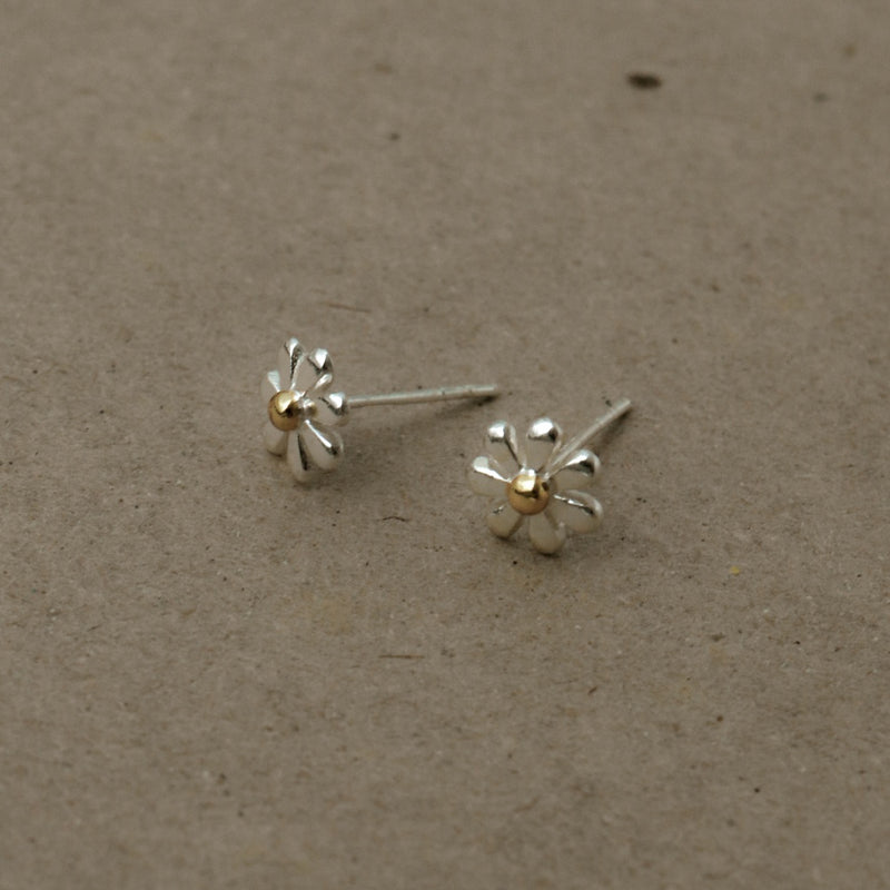 925 Silver Oh My Sweet Daisy Earrings, 18K Yellow Gold Plating (centre)