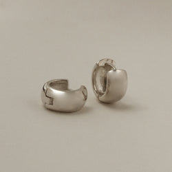 925 Silver Grande Huggie Earrings