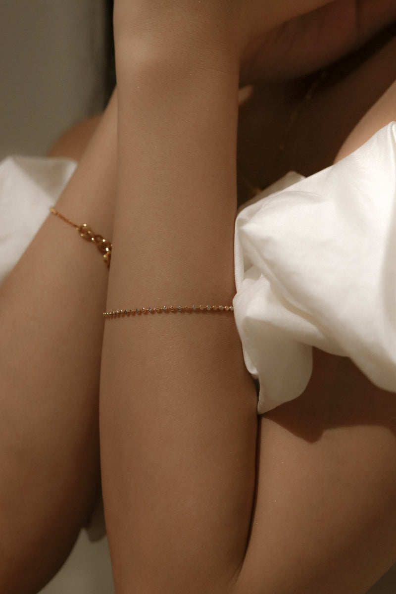 916 Infinity Gold Two-tone Beaded Chain Bracelet (22K)