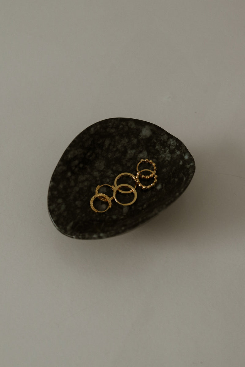 916 Infinity Gold Classic Huggie Earrings (22K)