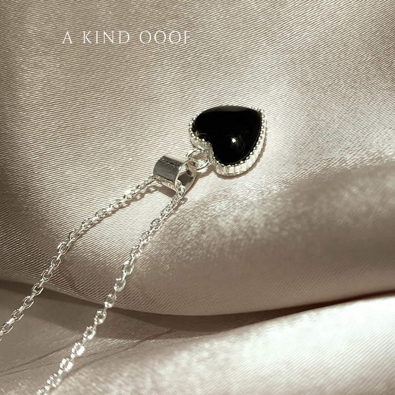 925 |Handcrafted| Onyx Love Pendant Necklace