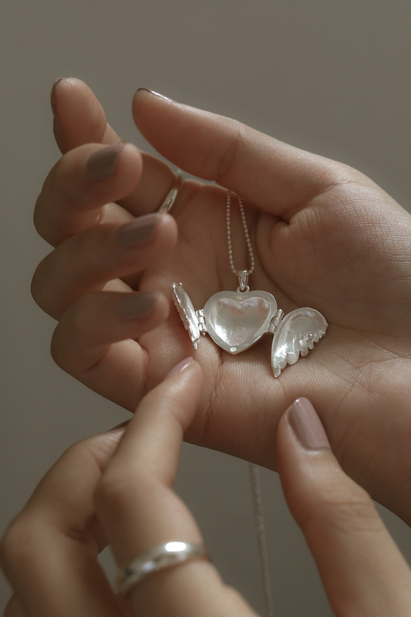 925 Silver Angel Heart Locket Pendant Necklace