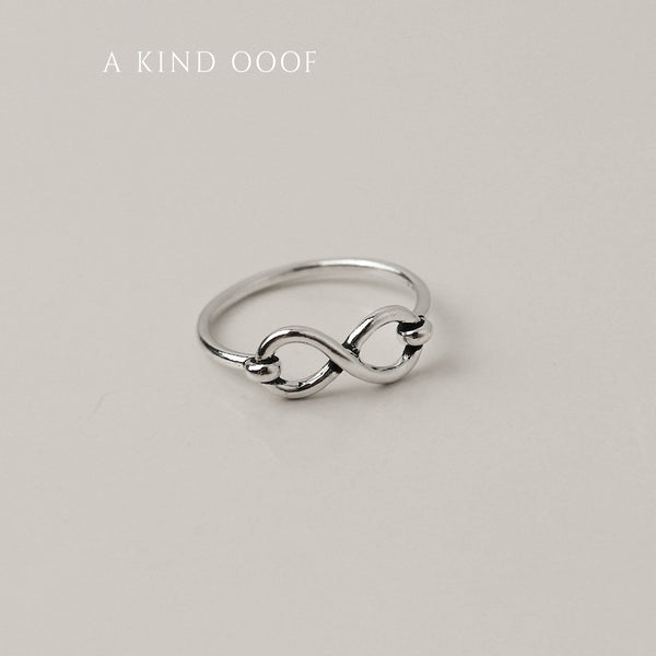 925 |Handcrafted| Infinity Knot Ring <br><font>Size 11</font>