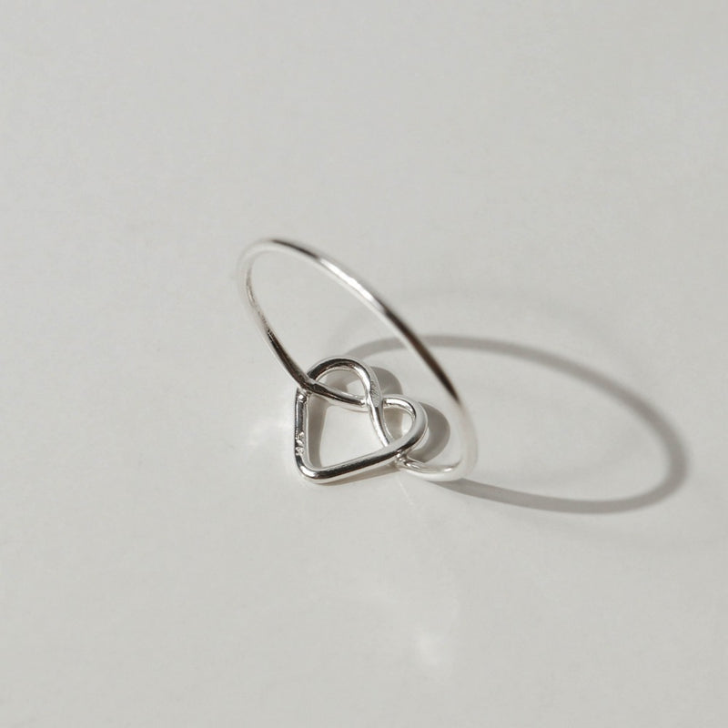 925 |Handcrafted| Love Knot Ring <br><font>Size 9•11•14</font>