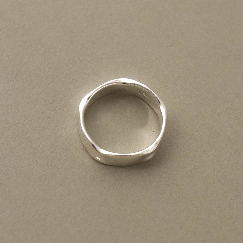 925 |Handcrafted| Creased Ring <br><font>Size 8•9•11•12•14•16•17•19•20•21•22</font>