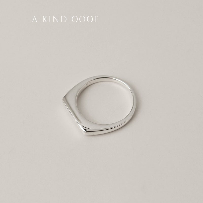 925 Silver Sleek Flat Top Ring <br><font>Size 9•11•13•15</font>