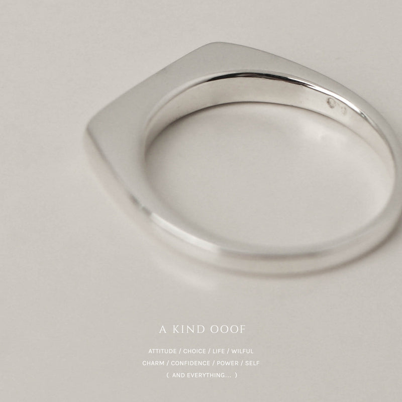 925 Silver Sleek Flat Top Ring <br><font>Size 9•11•13•15</font>