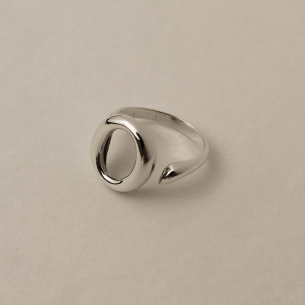 925 |Handcrafted| Minimalist Geometric O Ring<br><font>Free Size 13-15</font>