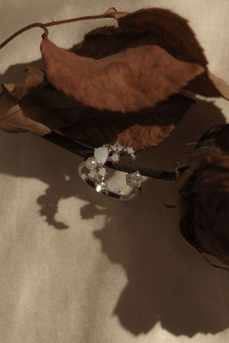 925 Sheyanne Crescent Open Ring <br><font>Size 11•14•16</font>