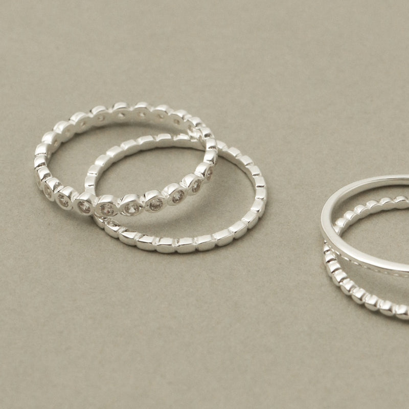 925 Silver Quattro Shina Ring <br><font>Size 9•11•13•16</font>