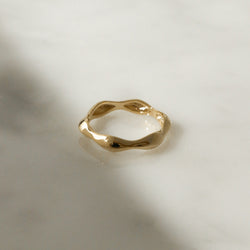 925 Silver Minimalist Wave-O Ring, 14K Yellow Gold Plating<br><font>Size 11•12•14</font>