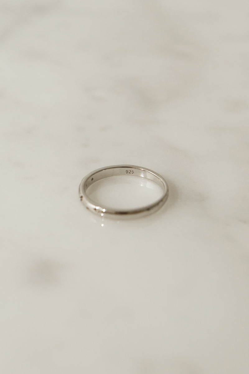 925 Silver Sparkle Six Ring <br><font>Size 12•14•17•20</font>