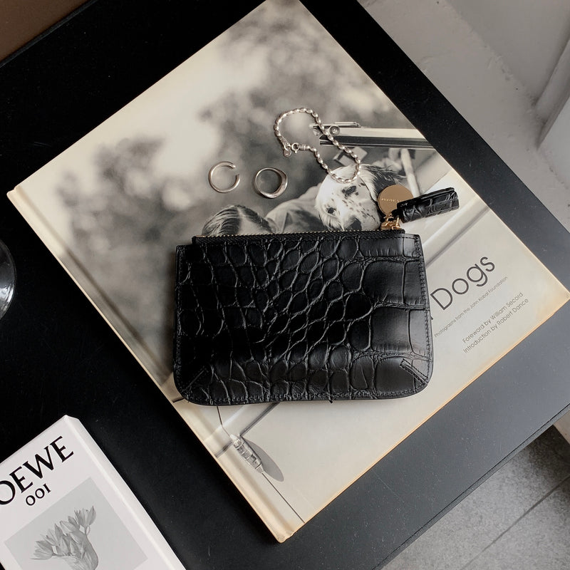 COMME TOP ZIP WALLET BY BUCKS & LEATHER (Seoul)
